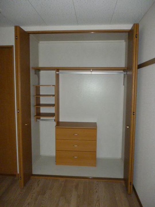 メゾン・ド・ブラン旭203号室のその他画像