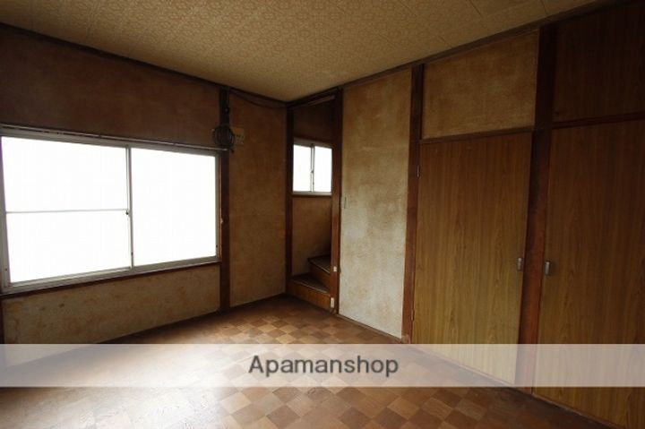 広島県呉市平原町の賃貸アパート左の内装