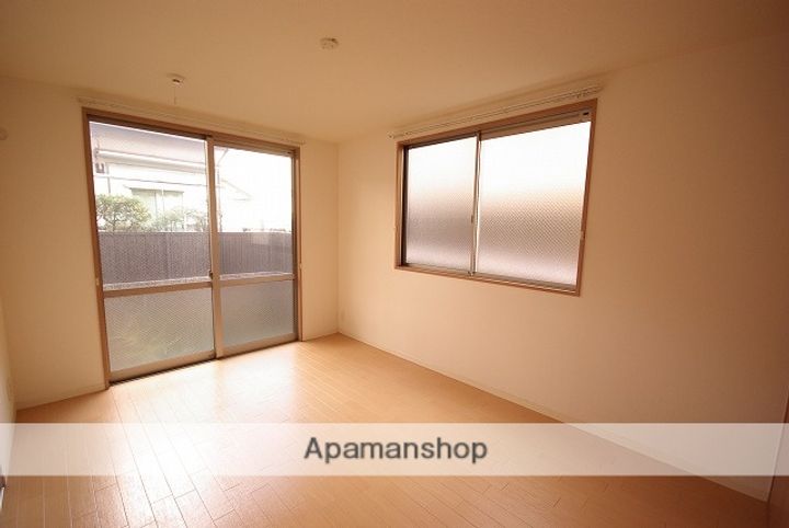 東中央ハイツ102の居間