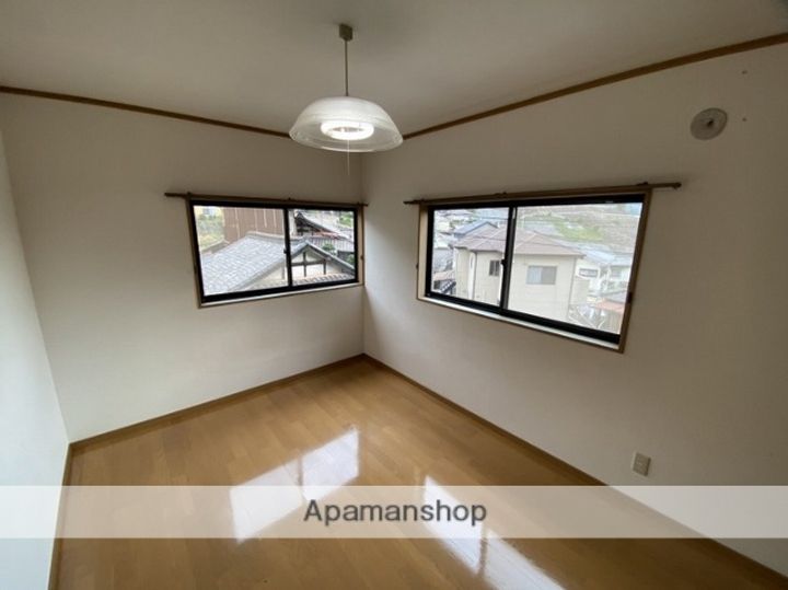 広島県呉市望地町の賃貸アパートの内装