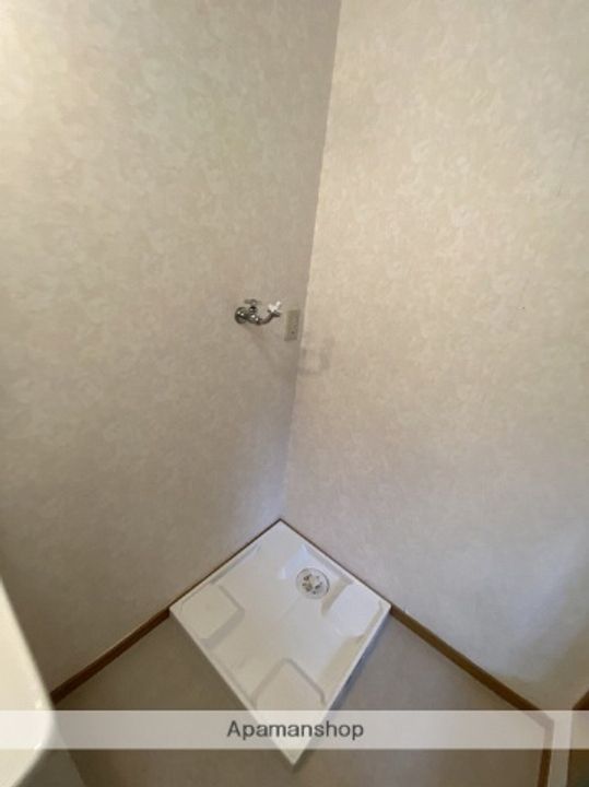 広島県呉市望地町の賃貸アパートの内装