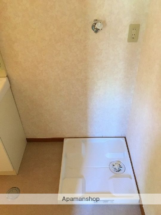 広島県呉市望地町の賃貸アパートの内装