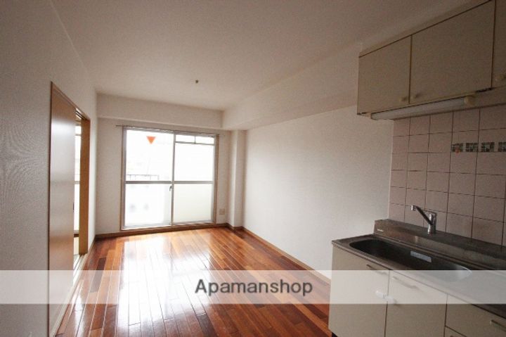 CREATEUR&M(クレアトゥールアンデム302の居間