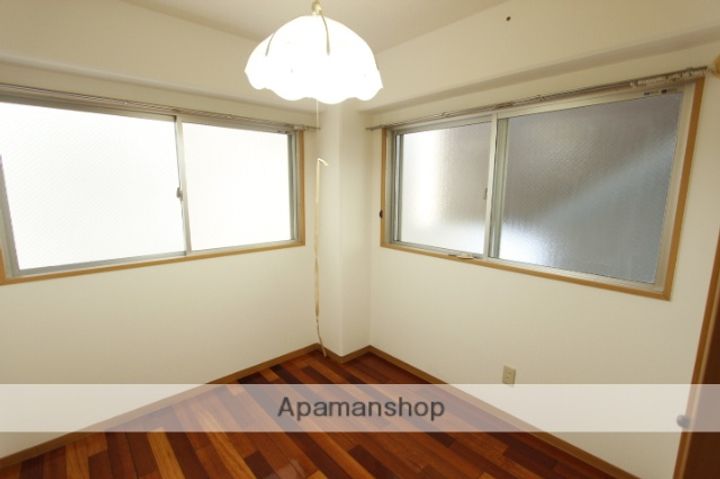 CREATEUR&M(クレアトゥールアンデム201の居間