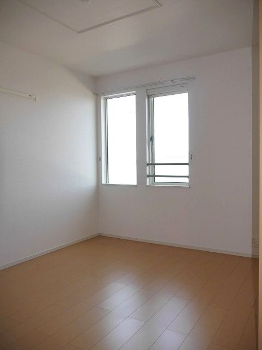 SUNNY HOUSE 輝 Bの内装