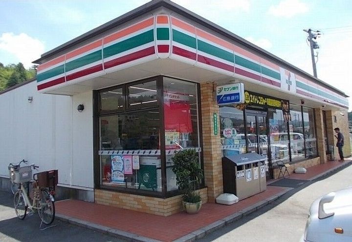 フェアリーランド Bの周辺