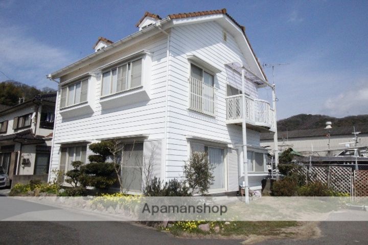 広島県呉市警固屋9丁目(一戸建)の賃貸物件の外観