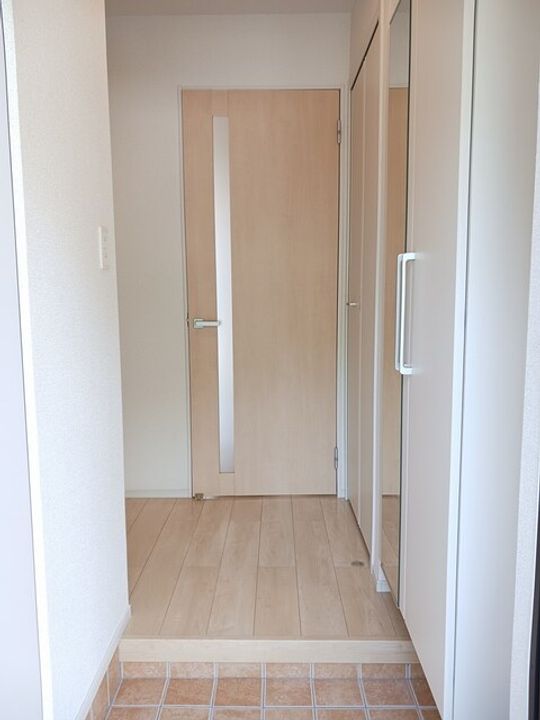 ブランシュールDの玄関