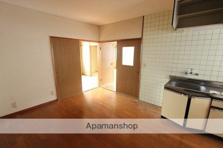 前田アパートB302のキッチン