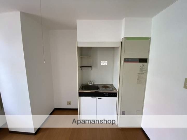 四ツ道路ビル303のキッチン