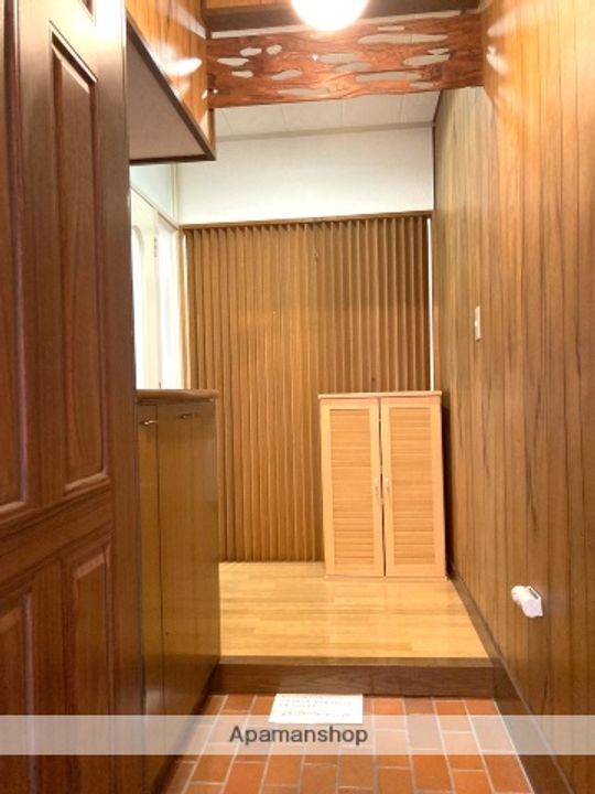 ウエストピアマンション301の玄関