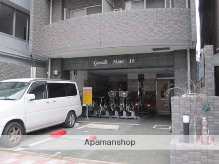 広島県広島市中区千田町1丁目の賃貸マンションの外観