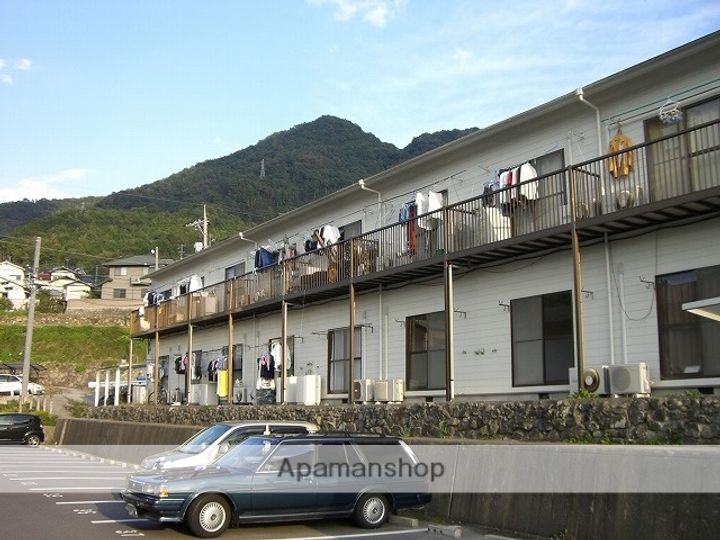 広島県広島市安芸区中野東6丁目の賃貸アパートの外観