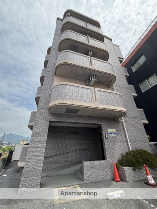 広島県広島市安佐南区中須1丁目の賃貸マンションの外観