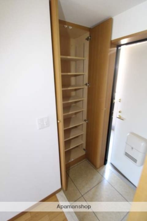 広島県広島市西区大宮1丁目の賃貸マンションの内装