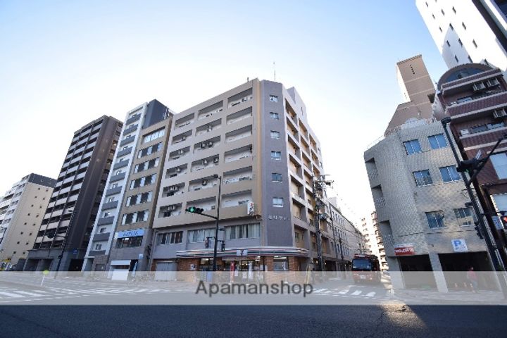 広島県広島市中区大手町5丁目の賃貸マンション202の外観
