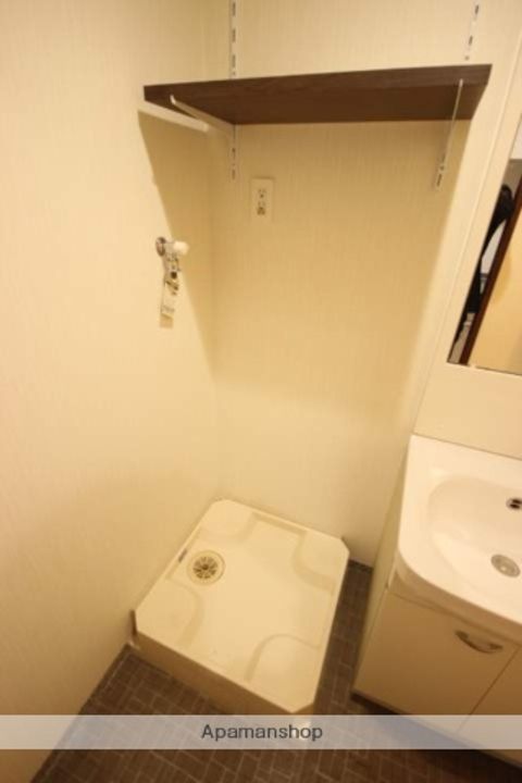 広島県広島市南区荒神町の賃貸マンションの内装