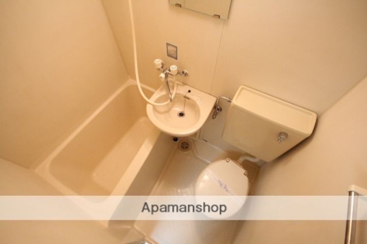 広島県広島市中区千田町3丁目の賃貸マンション402の風呂