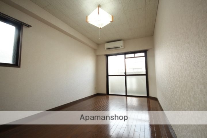 広島県広島市中区千田町3丁目の賃貸マンション202の内装