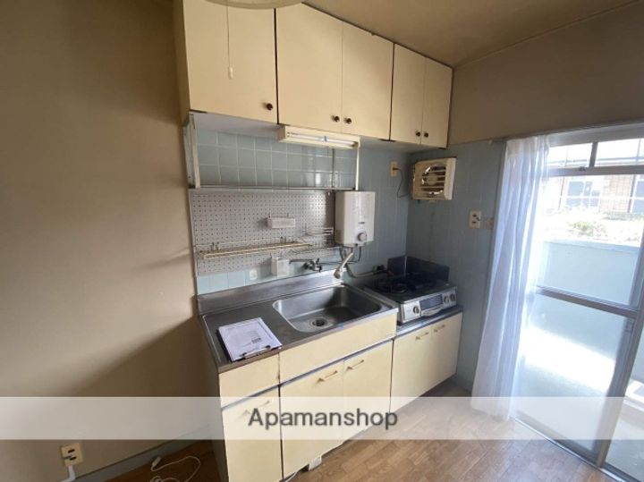 広島県広島市安佐南区相田6丁目の賃貸マンションのキッチン