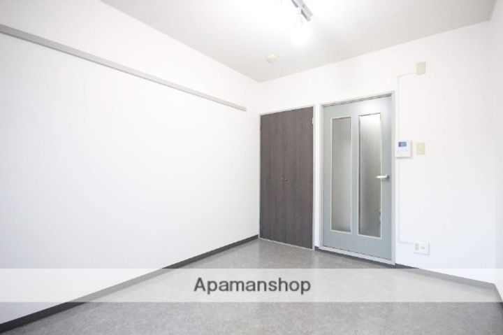 広島県広島市西区井口5丁目の賃貸マンションの内装