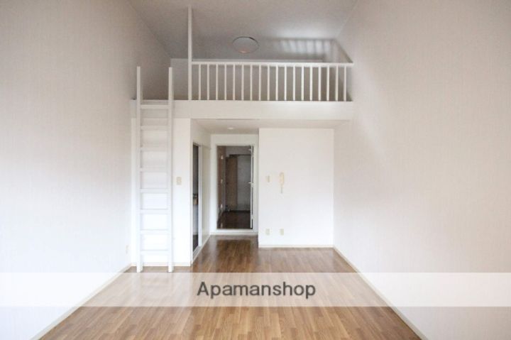 広島県広島市西区井口3丁目の賃貸マンションの居間