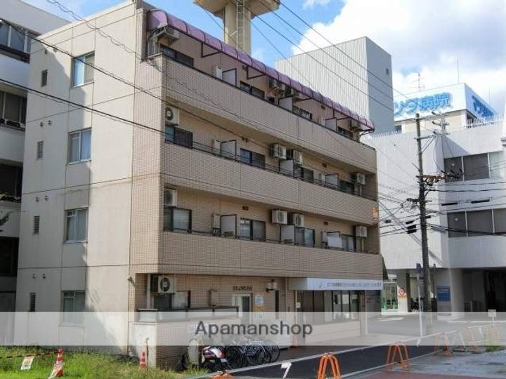 広島県安芸郡府中町青崎南の賃貸マンションの外観