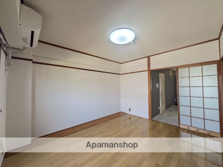 広島県広島市南区皆実町4丁目の賃貸マンションの内装