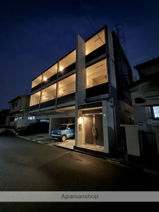 セントラルゲート聖203の外観