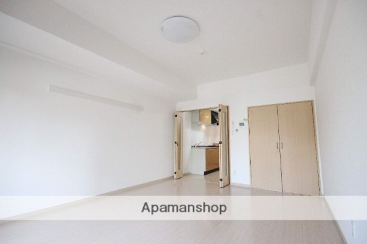 広島県広島市佐伯区海老園1丁目の賃貸マンションの内装