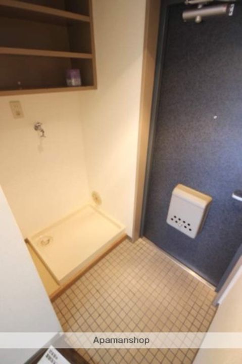 広島県広島市安佐南区大町東1丁目の賃貸マンション306の玄関