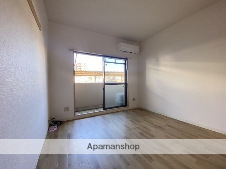 広島県広島市安佐南区上安1丁目の賃貸マンションの内装