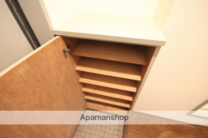 広島県広島市西区草津新町2丁目の賃貸マンションの内装