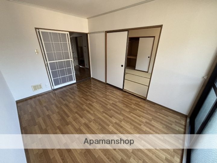 広島県広島市安佐南区相田1丁目の賃貸アパートの内装