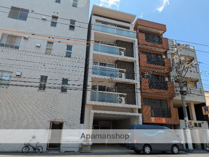 広島県広島市中区小網町の賃貸マンションの外観