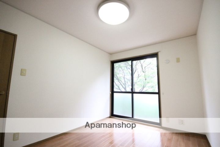 広島県広島市佐伯区八幡東4丁目の賃貸アパートの内装