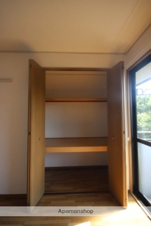 広島県広島市佐伯区八幡東4丁目の賃貸アパートの内装