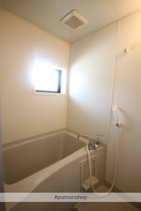 広島県広島市佐伯区八幡東4丁目の賃貸アパートの内装