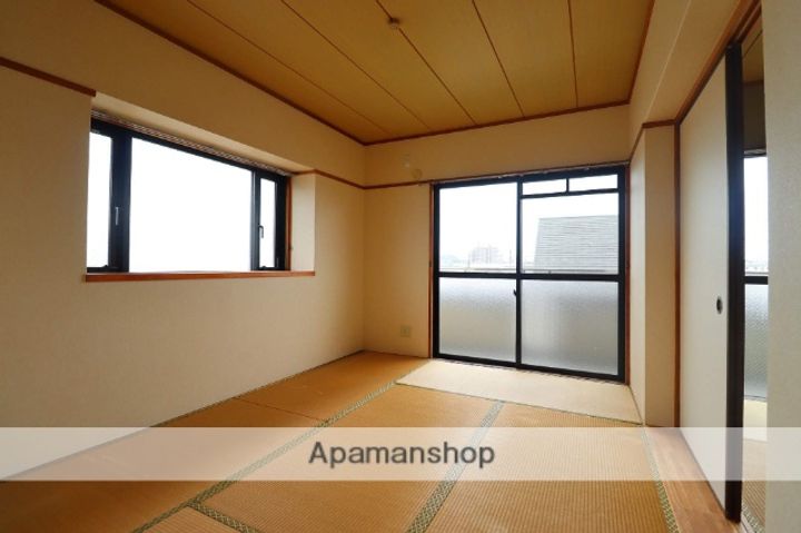 広島県広島市佐伯区皆賀4丁目の賃貸マンションの内装