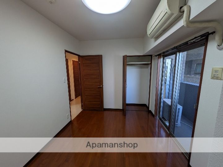 広島県広島市中区上幟町の賃貸マンションの内装