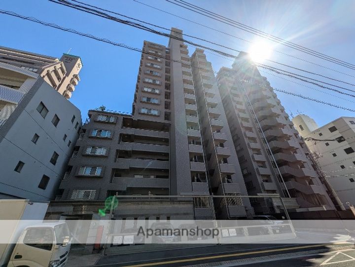 広島県広島市中区上幟町の賃貸マンションの外観
