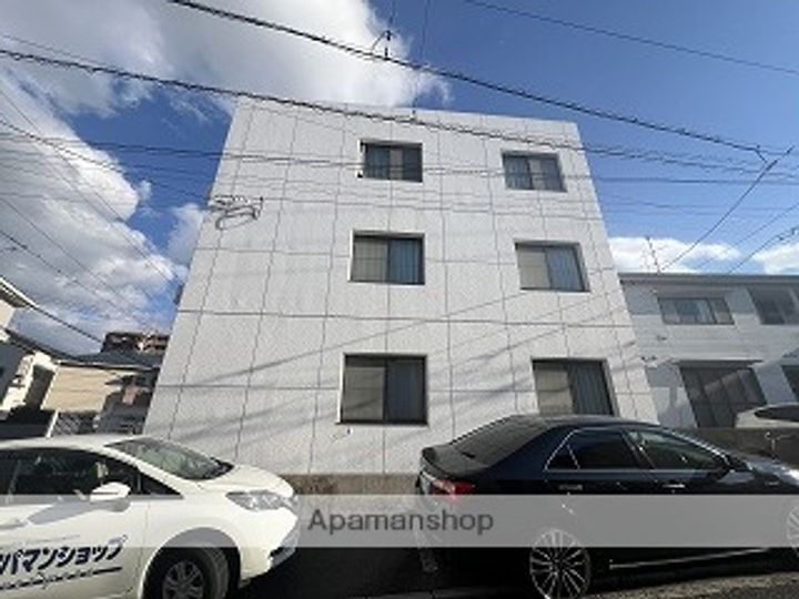 広島県安芸郡府中町青崎東の賃貸マンションの外観
