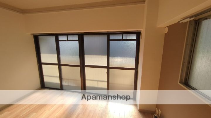 広島県広島市中区白島九軒町の賃貸マンション303の内装