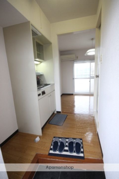 広島県広島市佐伯区三宅1丁目の賃貸マンションの玄関