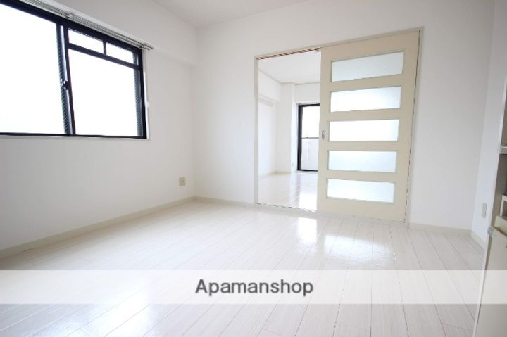 広島県広島市中区榎町の賃貸マンション204の内装