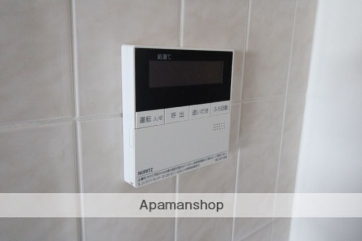 広島県広島市中区白島北町の賃貸マンションの内装