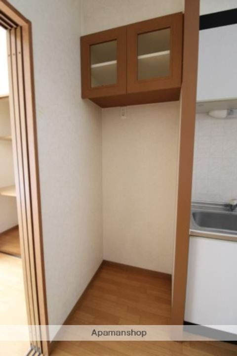 広島県広島市中区白島北町の賃貸マンションの内装