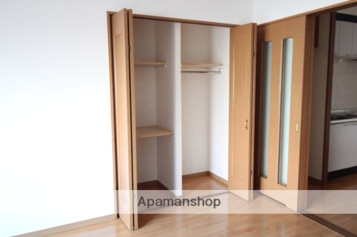 広島県広島市中区白島北町の賃貸マンションの内装