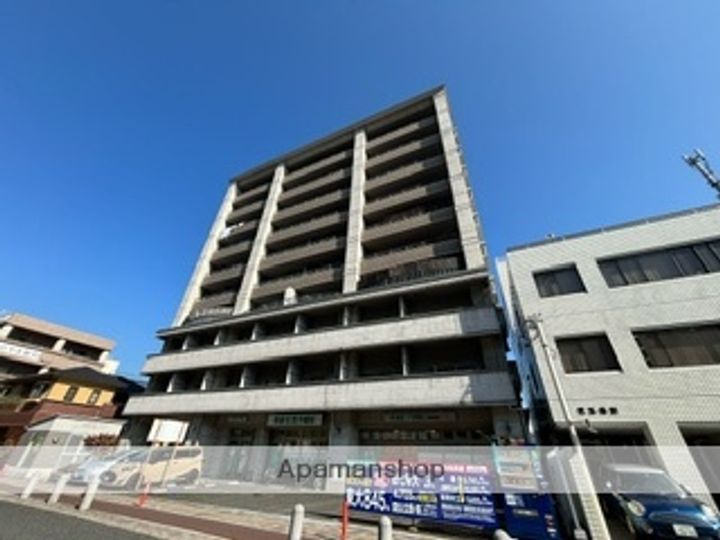 広島県広島市中区白島北町の賃貸マンションの外観
