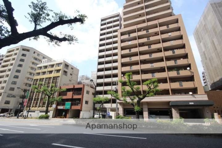 グラビスコート上幟町の外観